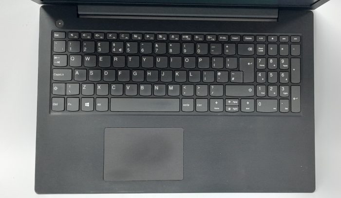 Lenovo_V130-15ikb_2