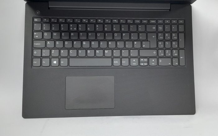 Lenovo_V130_3