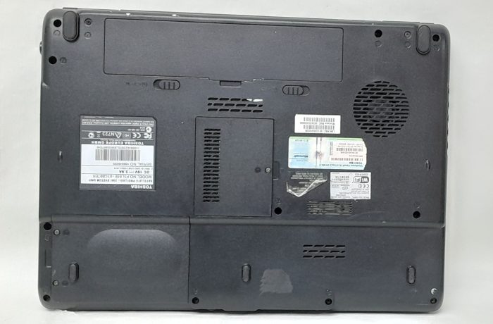 Toshiba_Satelite_Pro_L300_6