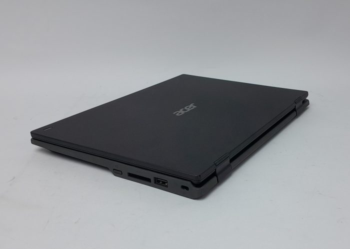 Acer_Travel_Mate_B118_N16q15_4