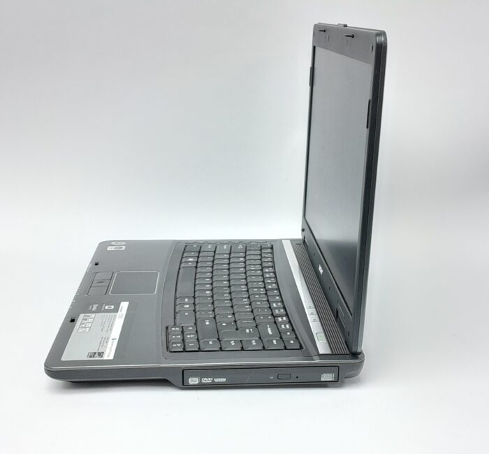 Acer_Travelmate_5720_5