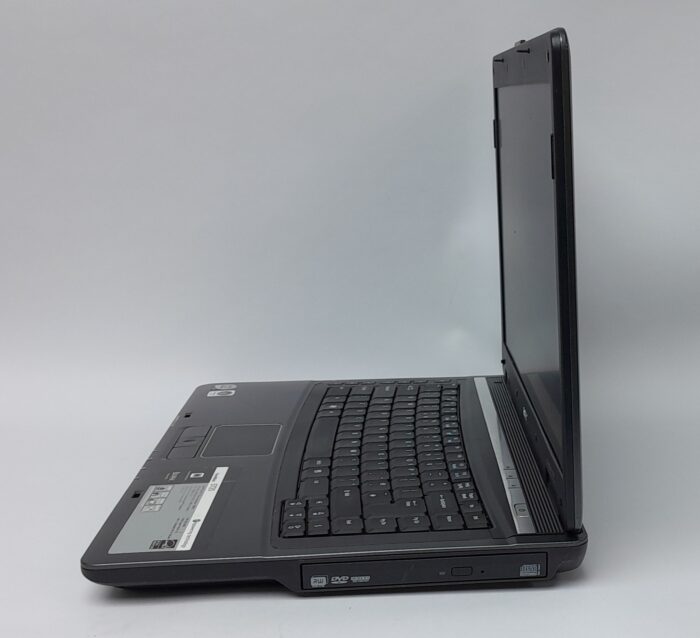 Acer_Travelmate_5720_7