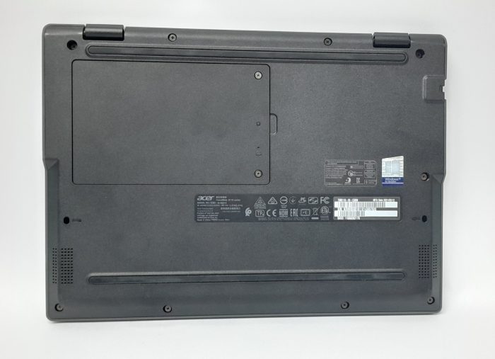 Acer_Travelmate__B118_N16q15_6