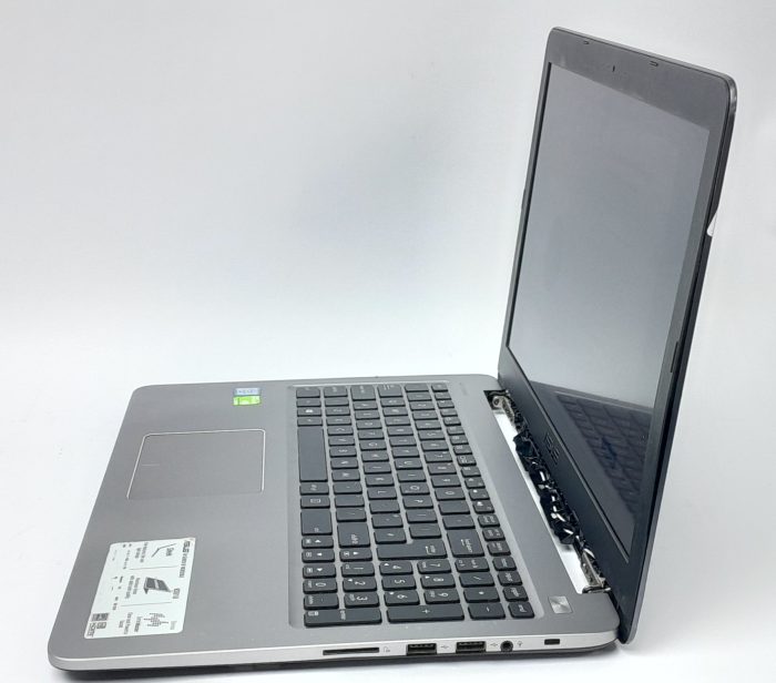 Asus_K501u_3