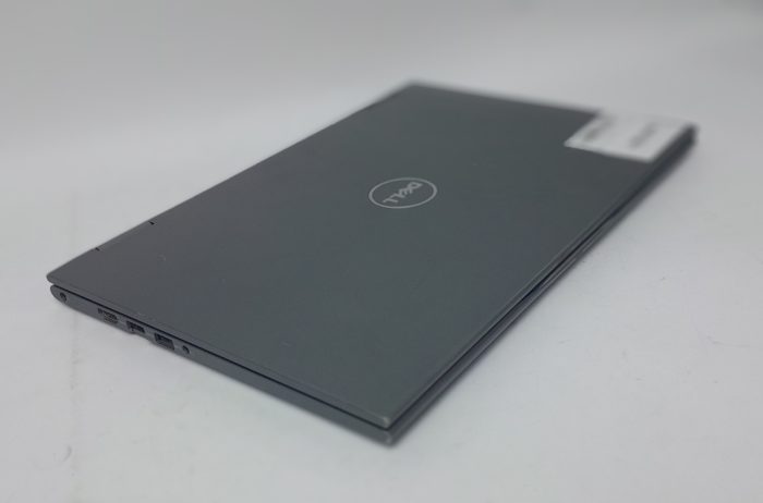 Dell_Inspiron_5368_3