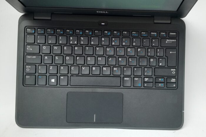 Dell_Latitude_3190_2