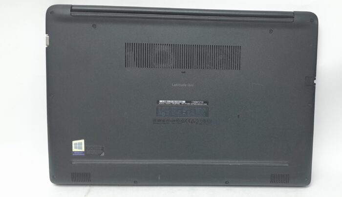 Dell_Latitude_3500_6