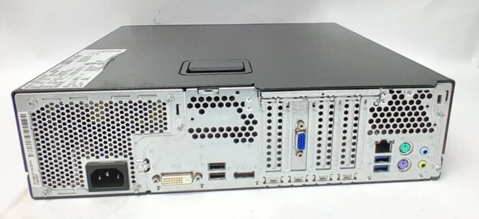 Fujitsu_Esprimo_D556_5