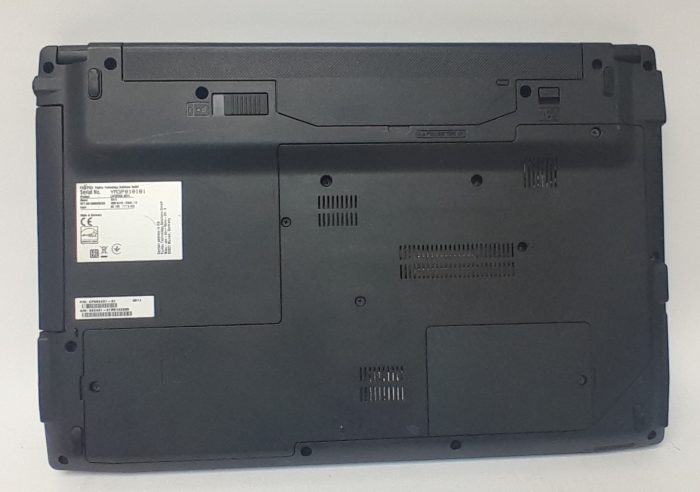 Fujitsu_Lifebook_A514_8