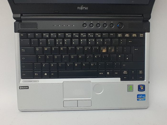Fujitsu_Lifebook_S761_3