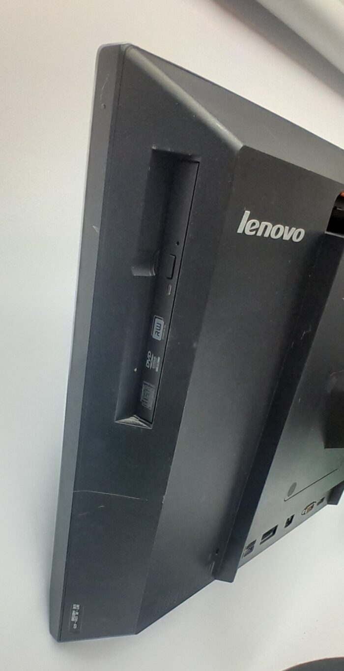 Lenovo_Thinkcentre_M71z_3