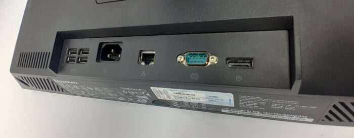 Lenovo_Thinkcentre_M71z_4