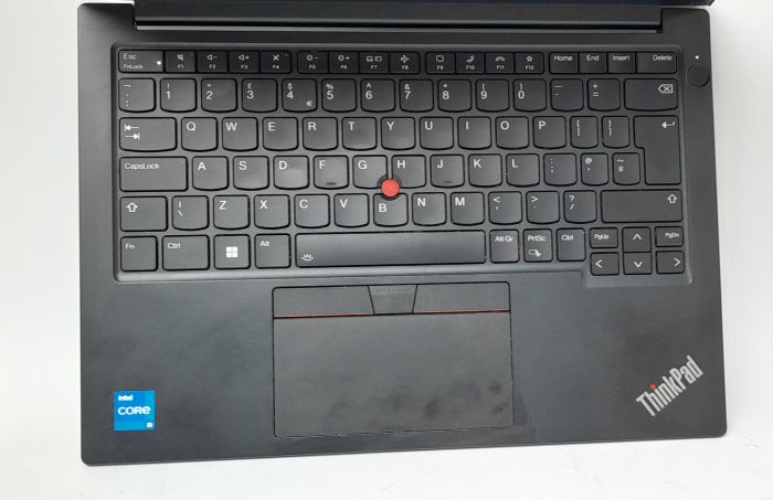 Lenovo_Thinkpad_E14_Gen_5_2