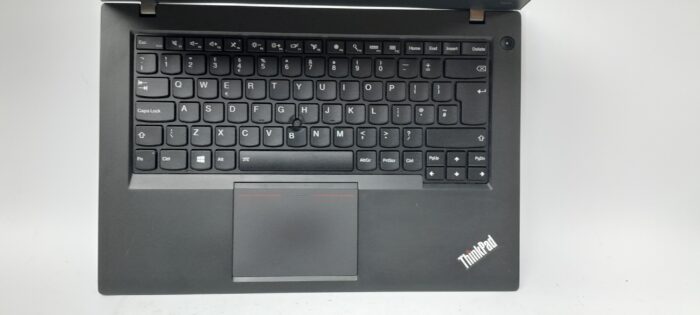 Lenovo_Thinkpad_T440_2