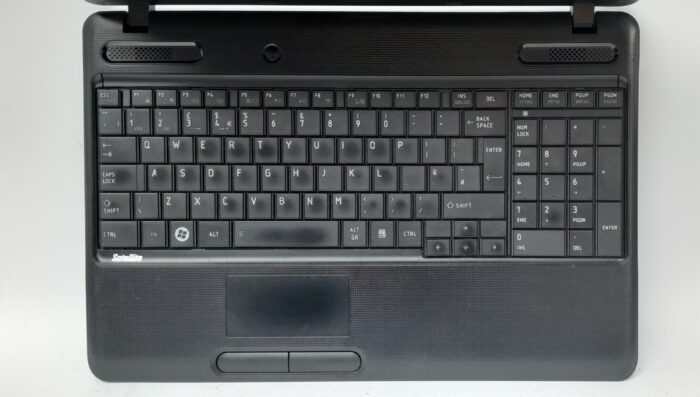 Toshiba_Satelite_C660-10d_2