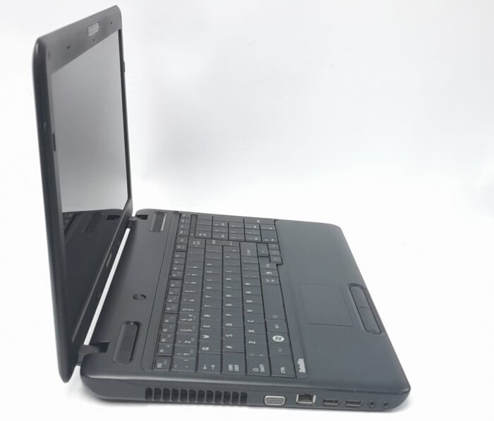 Toshiba_Satelite_C660-10d_4