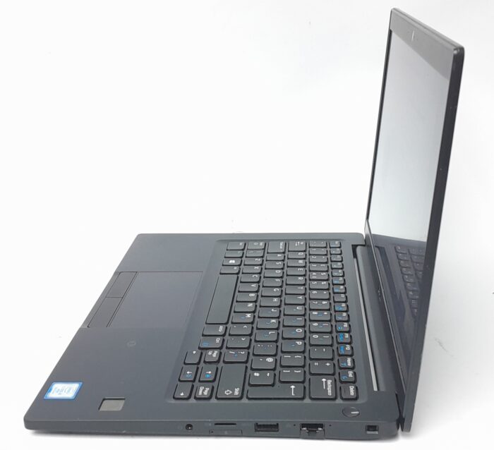 Dell_Latitude_7390_3