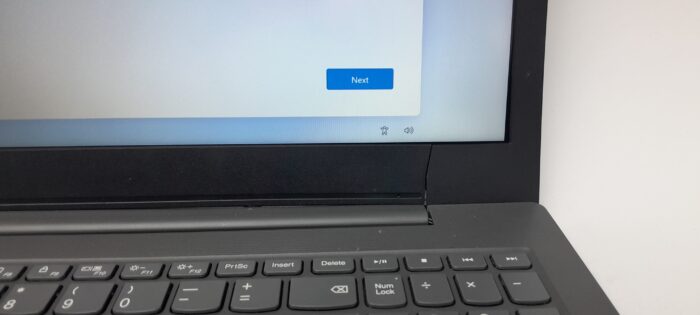 Lenovo_V130-15ikb_2