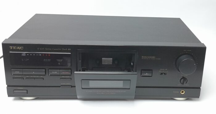 Teac V615