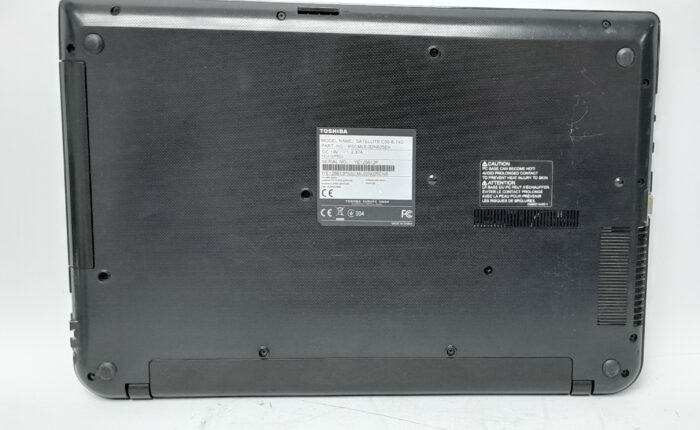 Toshiba_Satellite_C50-b_6