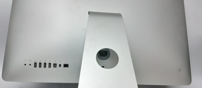 Apple_IMAC_12,1_2