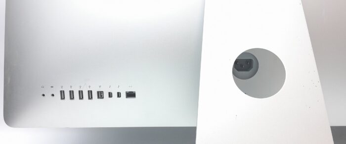Apple_iMac12,2_2