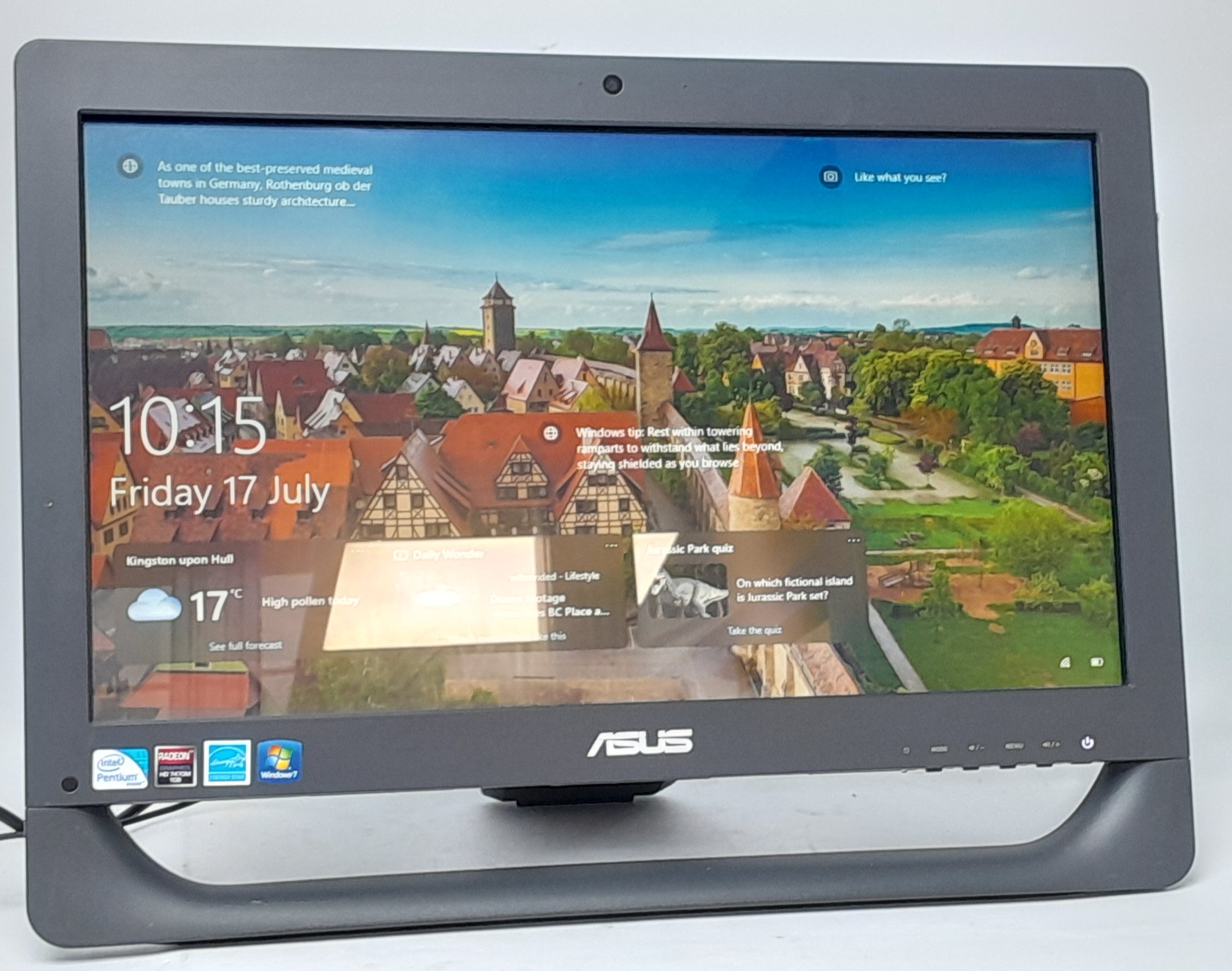 Asus_Et2013i_1-8.jpg Asus_Et2013i_1