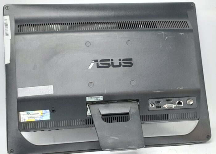 Asus_Et2013i_4
