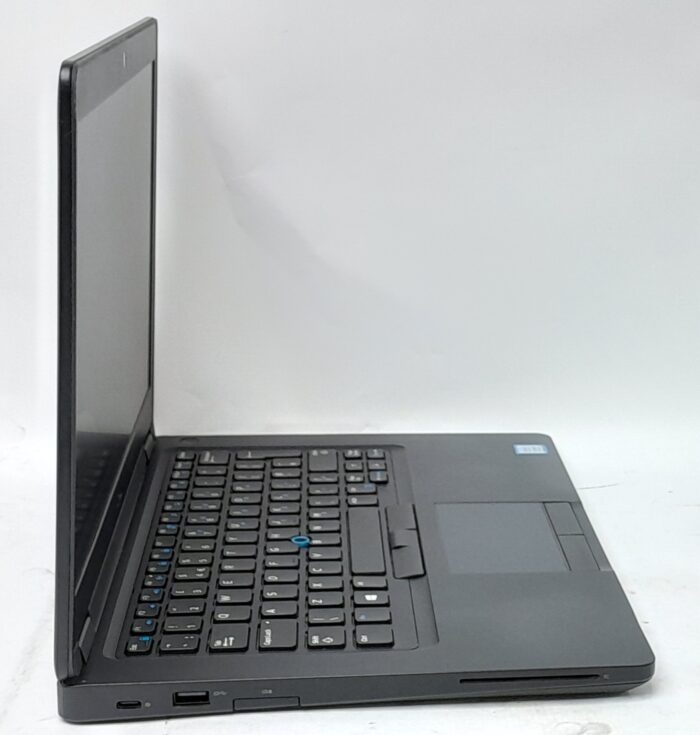 Dell_Latitude_5490_4