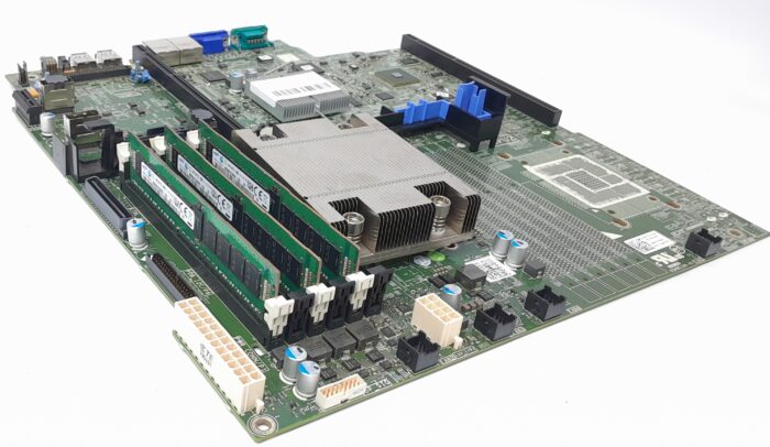 Dell_Poweredge_R320_2