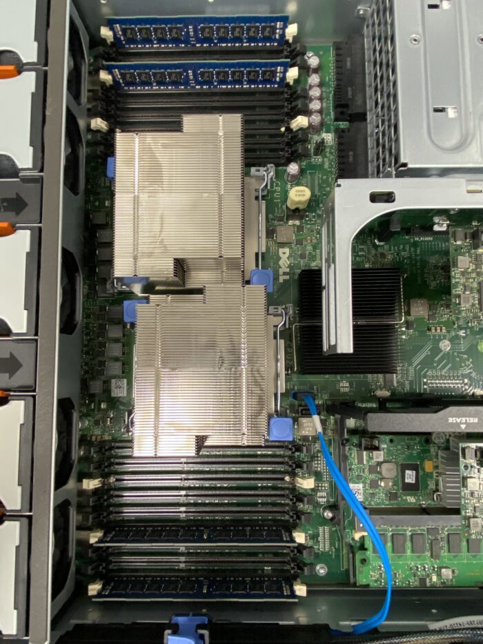 Dell_Poweredge_R710_4
