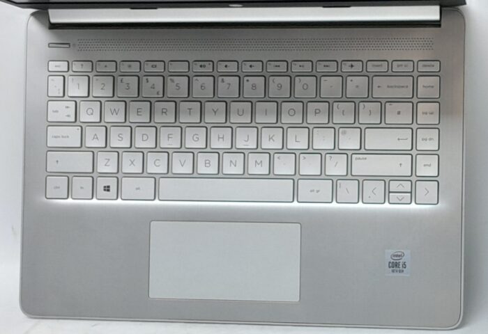 HP_14s-dq1504sa_2