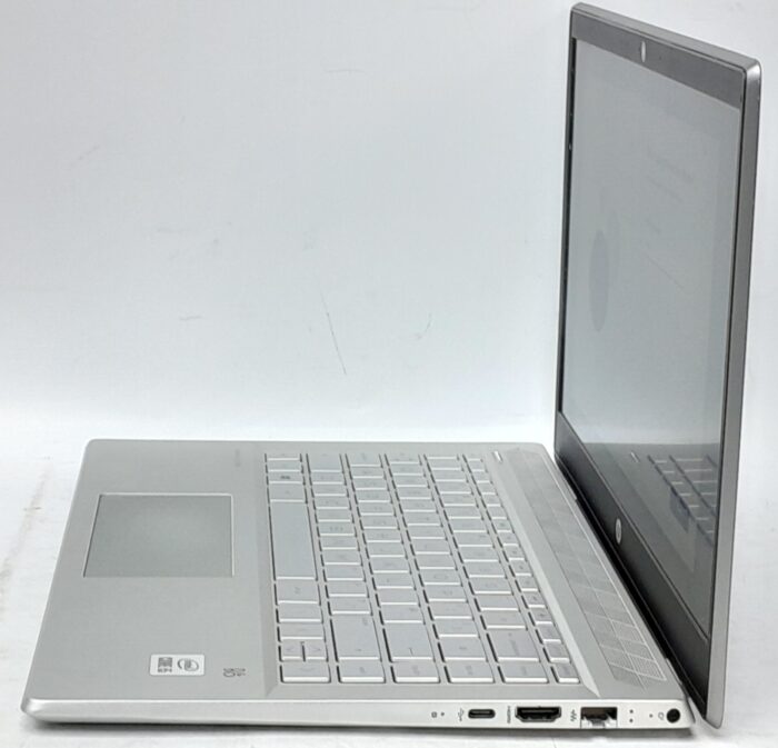 HP_Pavilion_14-ce3510na_3