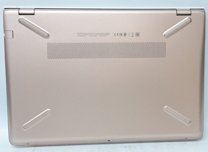 HP_Pavilion_Laptop_14-bk069na_6