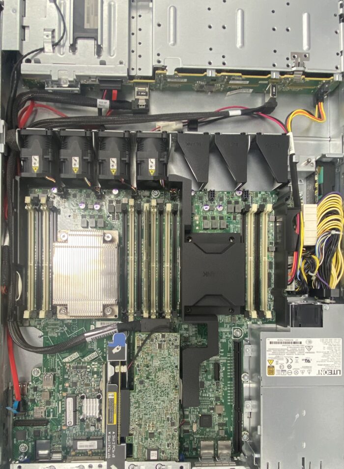 HP_Proliant_Dl160_Gen9_3