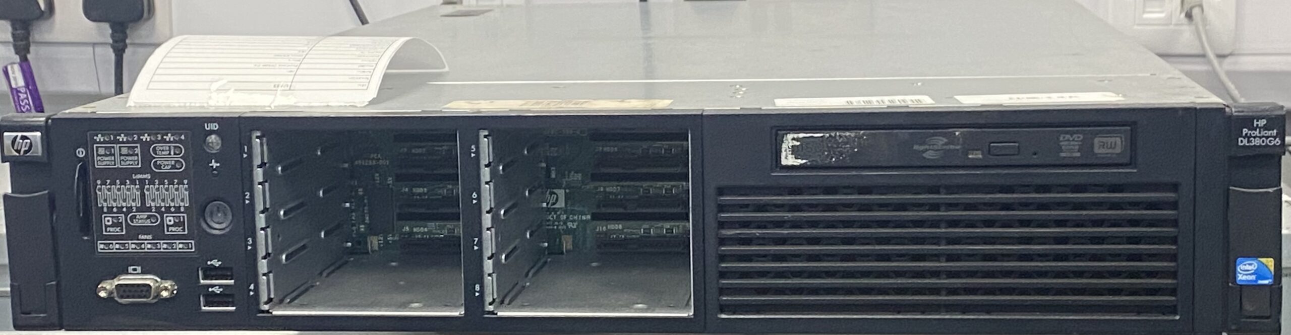 HP_Proliant_Dl380_G6_1.jpeg HP_Proliant_Dl380_G6_1