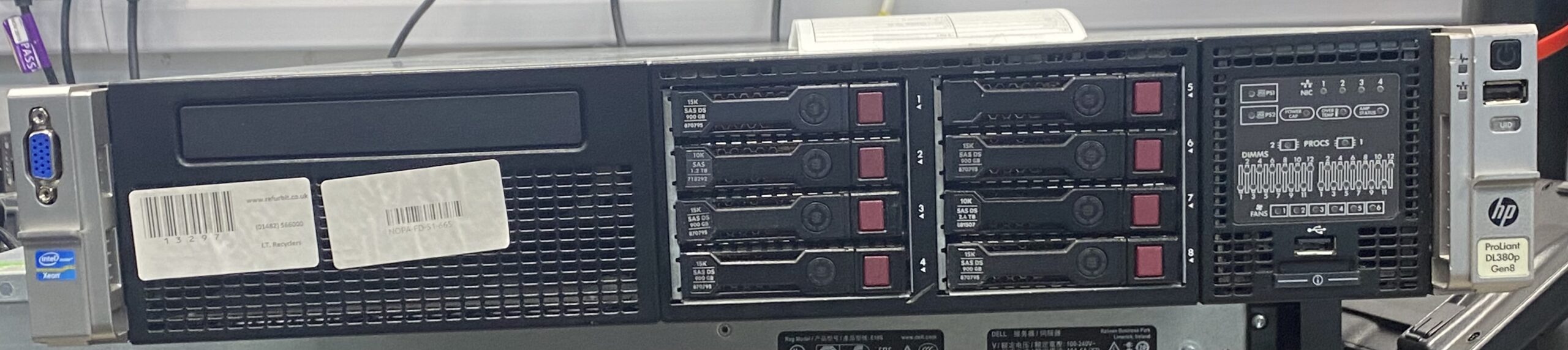 HP_Proliant_Dl380p_Gen8_1.jpeg HP_Proliant_Dl380p_Gen8_1