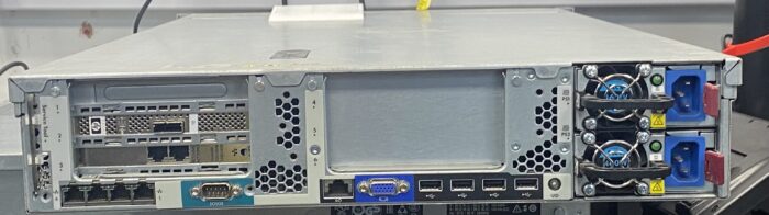 HP_Proliant_Dl380p_Gen8_4