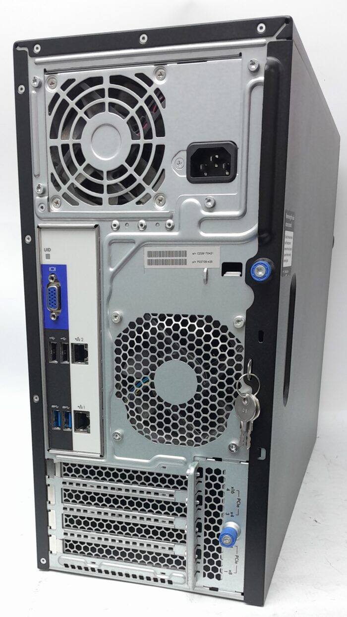 Hp_Enterprise_Proliant_Ml30_G9_4