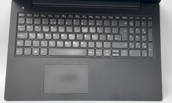 Lenovo_V130-15ikb_2
