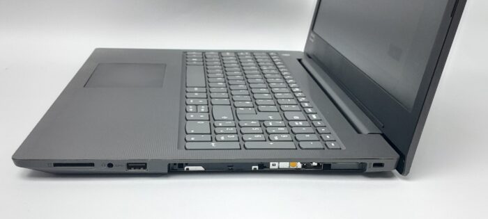 Lenovo_V130-15ikb_3