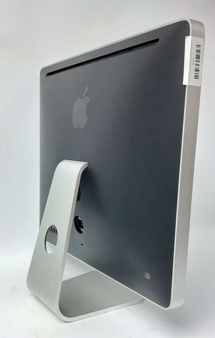 Apple_Imac8,1_2