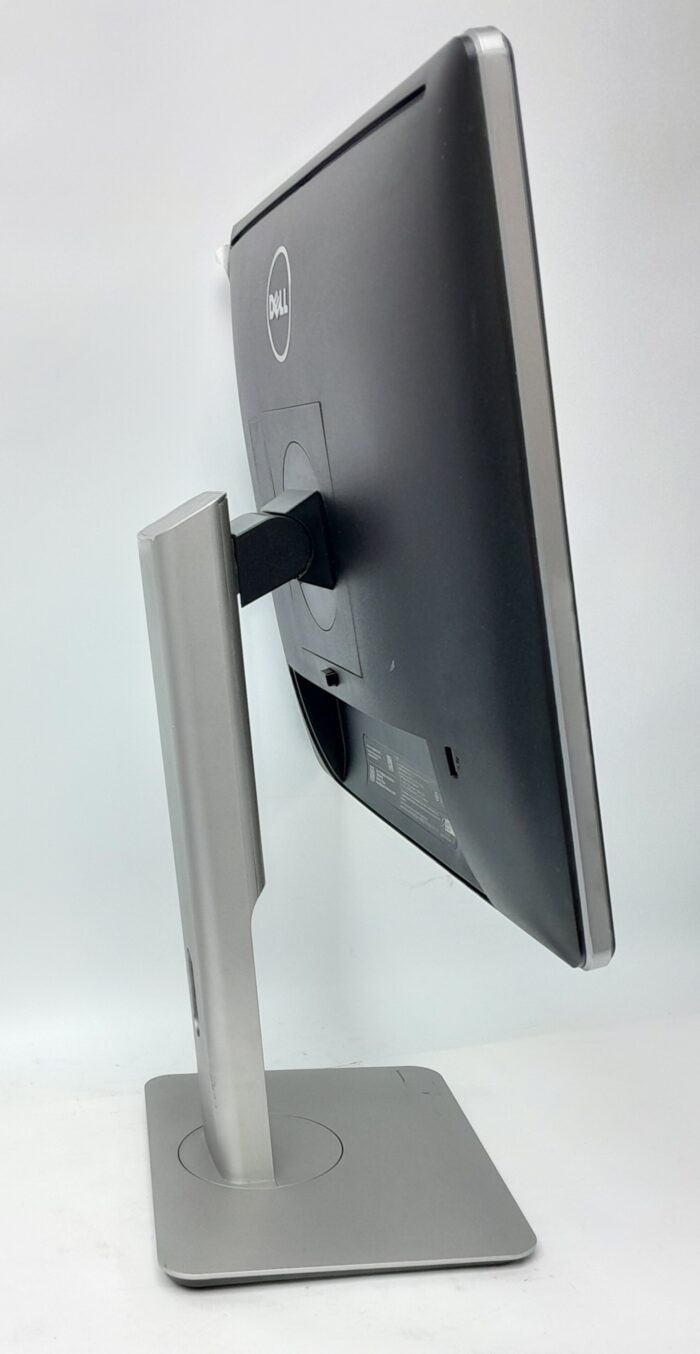 Dell_P1914sc_2