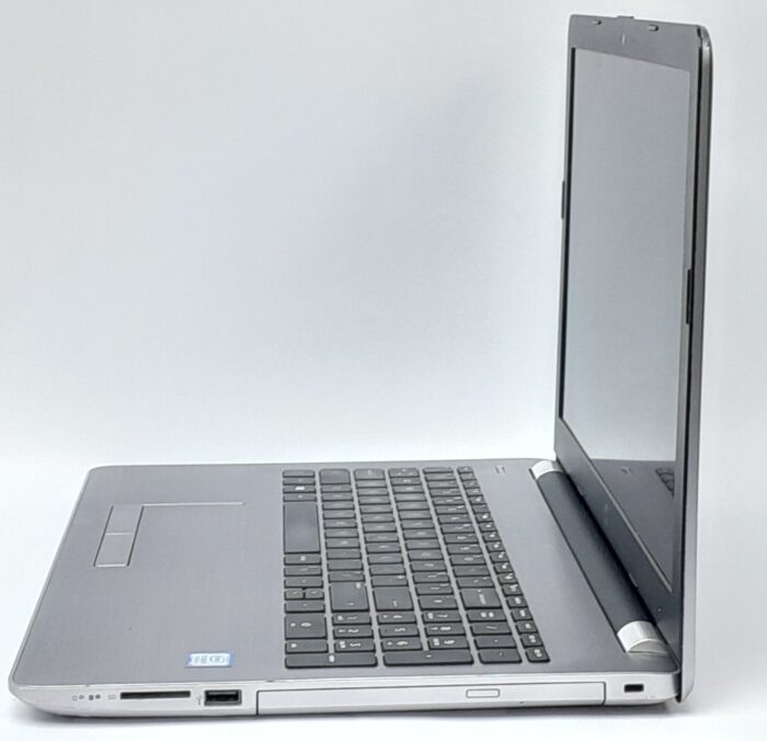 HP_250_G6_Notebook_Pc_3