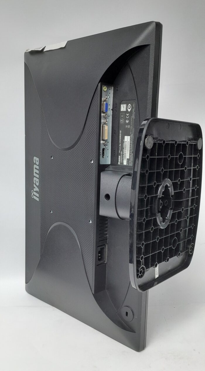 Iiyama_Prolite_E2282hs_4