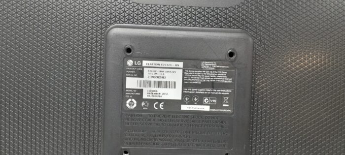 Lg_Flatron_E2242c-bn_2