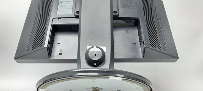 Lg_Flatron_L1950e_2