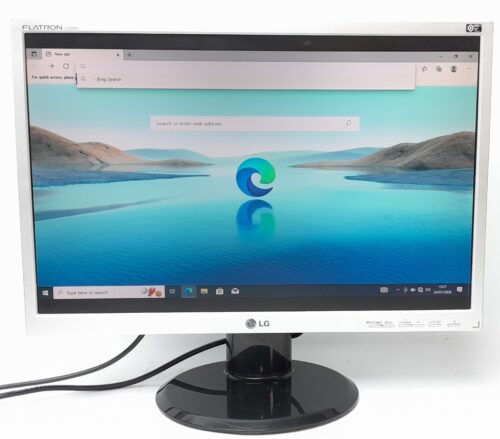 Lg_Flatron_L225ws_1