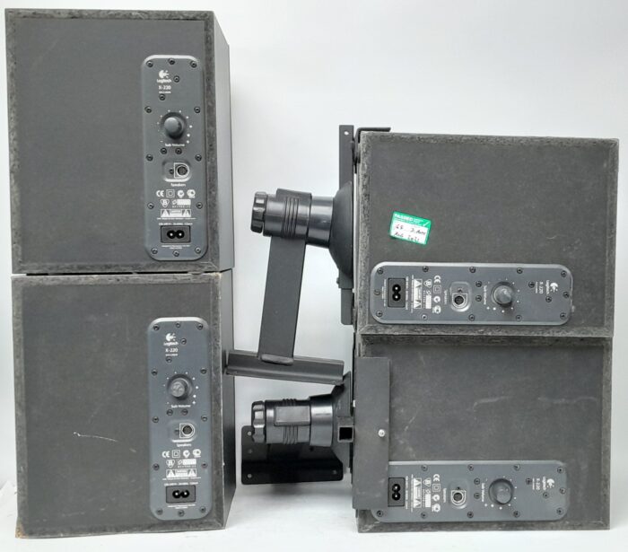 Logitech X-220