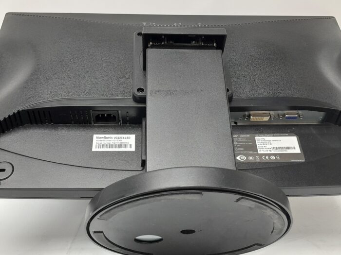 Viewsonic_Vg2233_2